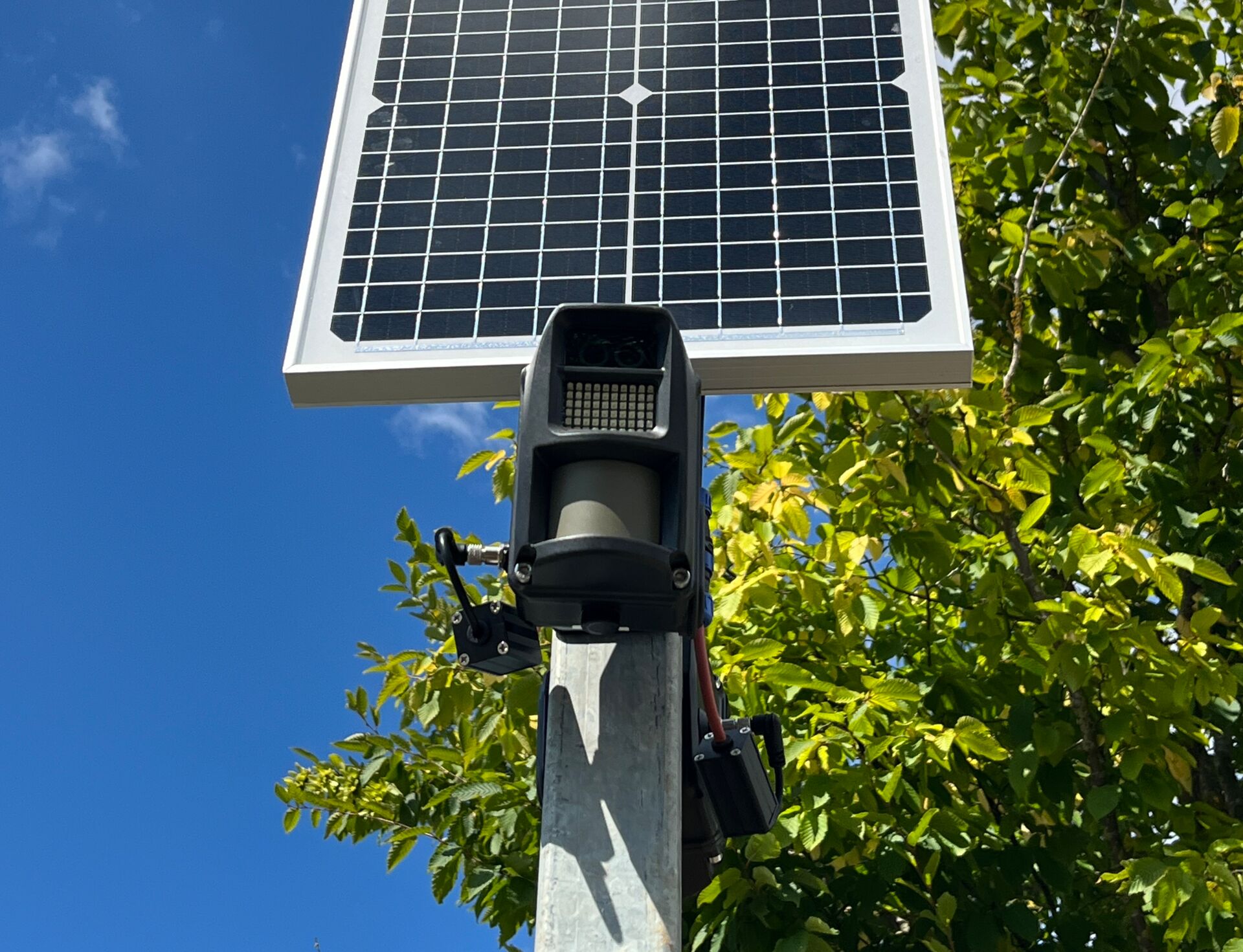 Outdoor-Überwachungskamera mit Solar-Charger